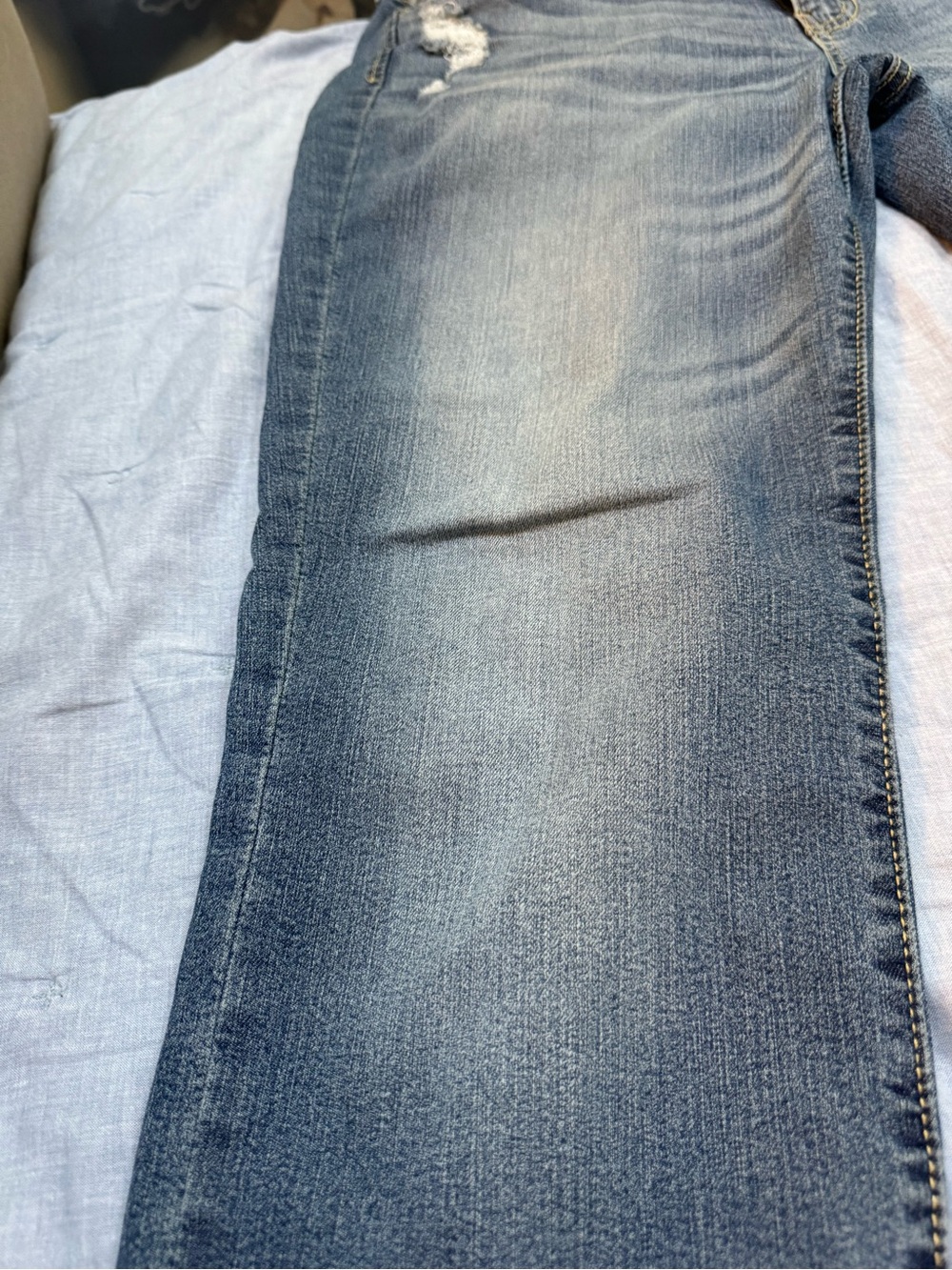 Signature by Levi Strauss & Co. Mid Rise Slim Boyfriend - Picture 13 of 13